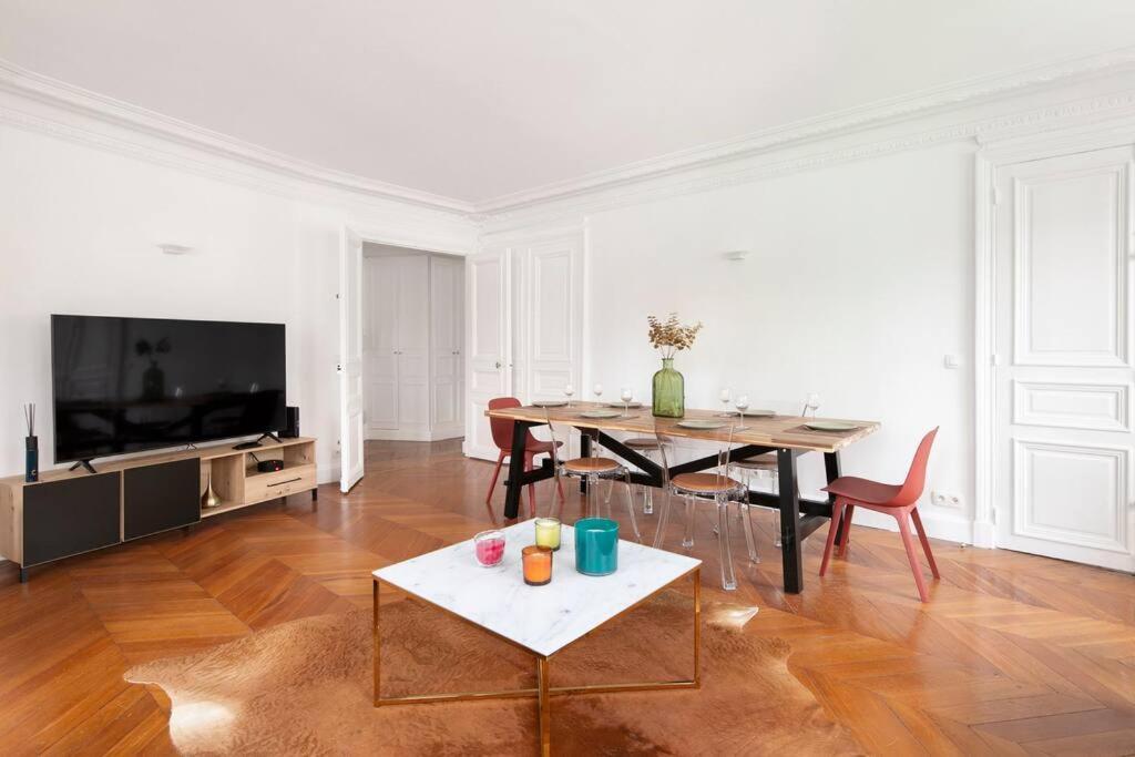 Sweet Luxury Home Arc The Triomphe Near Champs Elysees And Palais Des Congres 8 Ppl ปารีส ภายนอก รูปภาพ